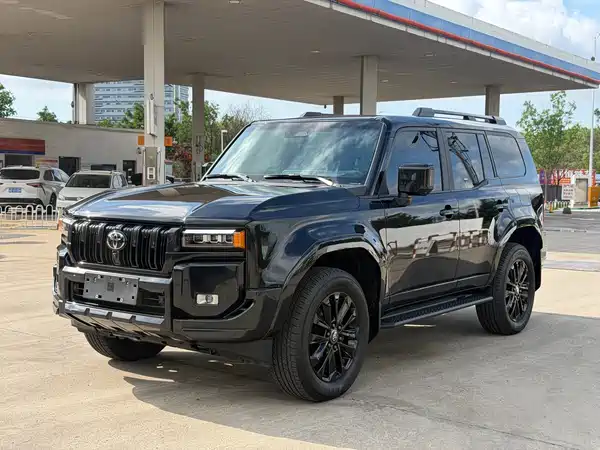 Toyota Prado 2025