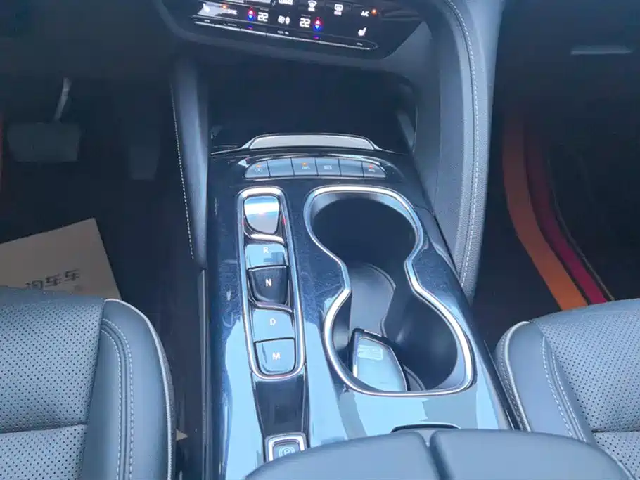 Buick Envision Plus 2023 — фото 16