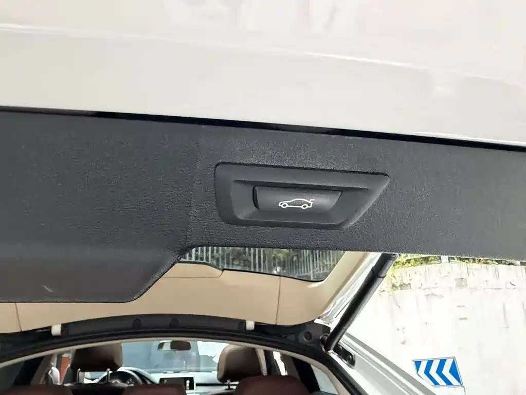 BMW X6 2016 — фото 14