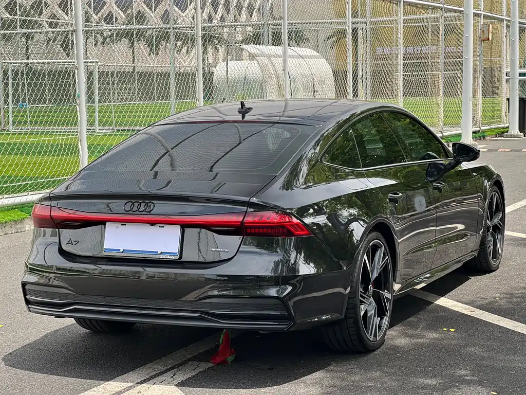 Audi A7 2024 — фото 6