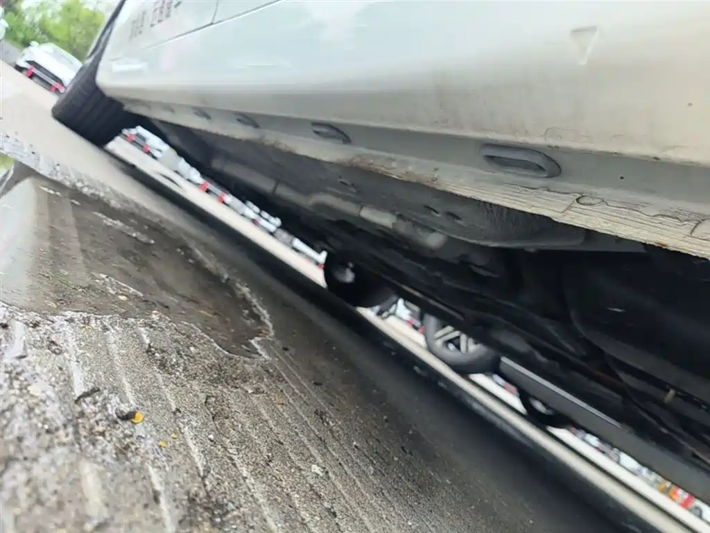 Roewe i5 2023 — фото 22