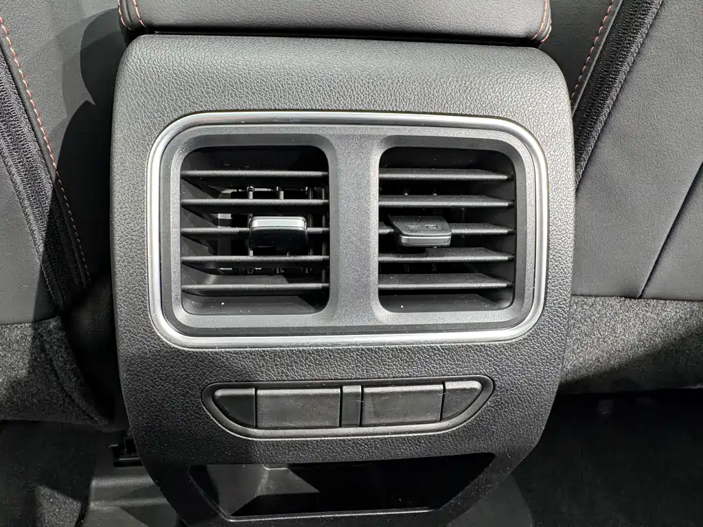Haval F7 2020 — фото 25
