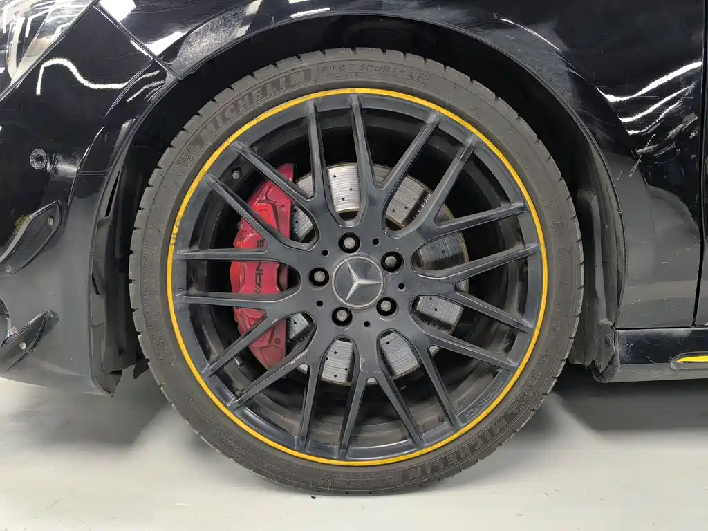 Mercedes-Benz CLA AMG 2018 — фото 15