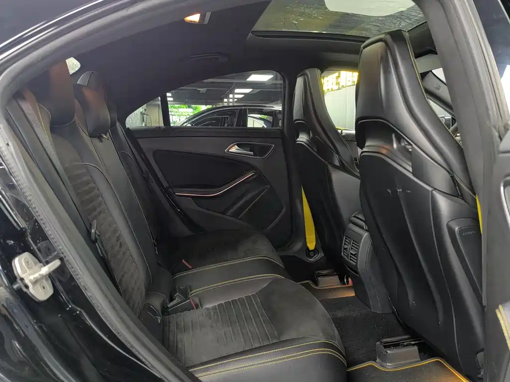 Mercedes-Benz CLA AMG 2018 — фото 14