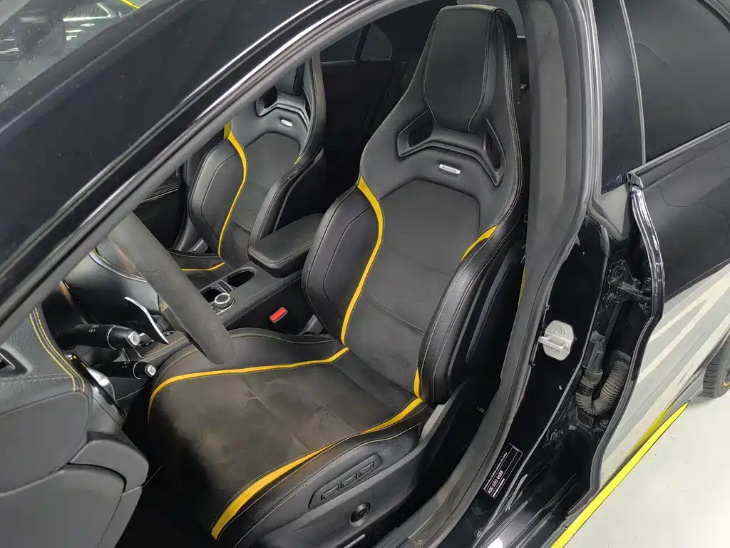 Mercedes-Benz CLA AMG 2018 — фото 17