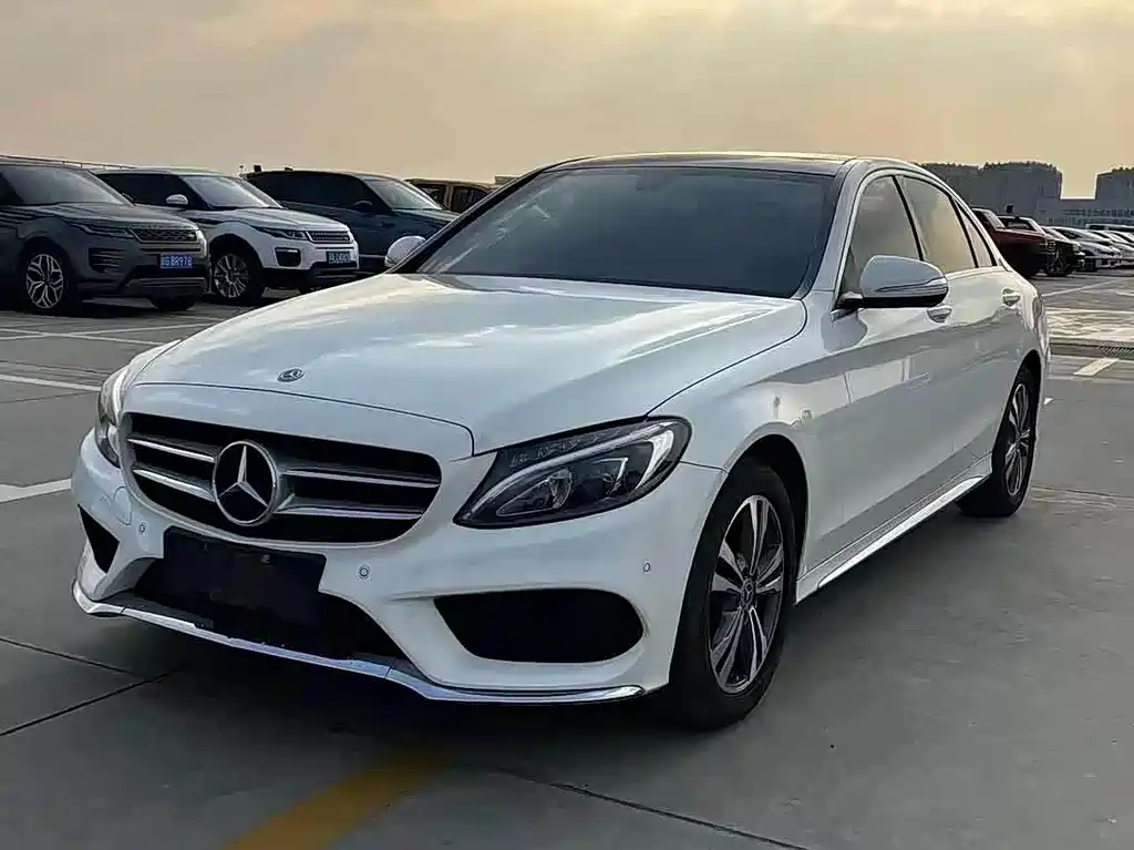 Mercedes-Benz C-Class 2018