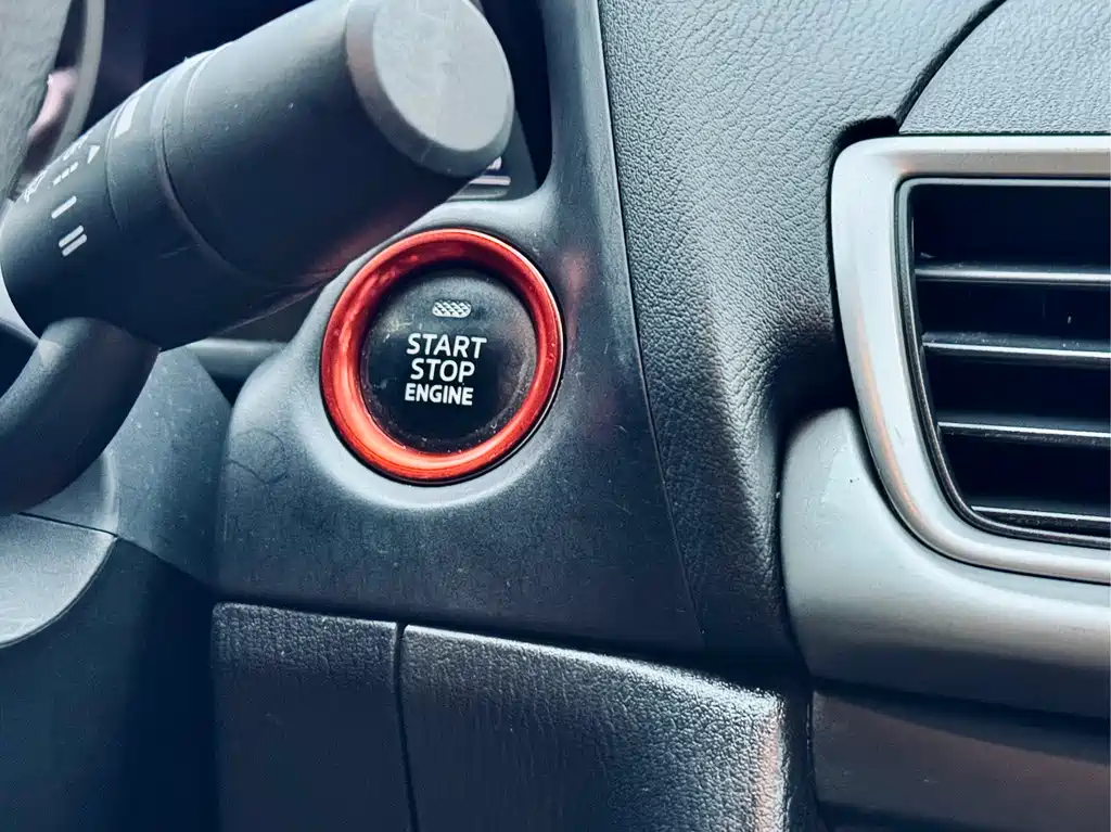 Mazda 3 Axela 2019 — фото 21