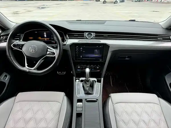 Volkswagen Magotan 2023