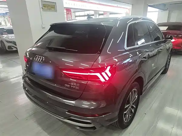 Audi Q3 2021