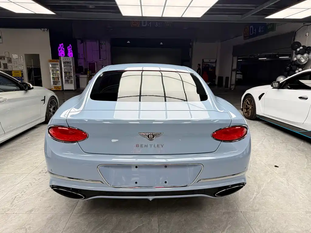 Bentley Continental 2020
