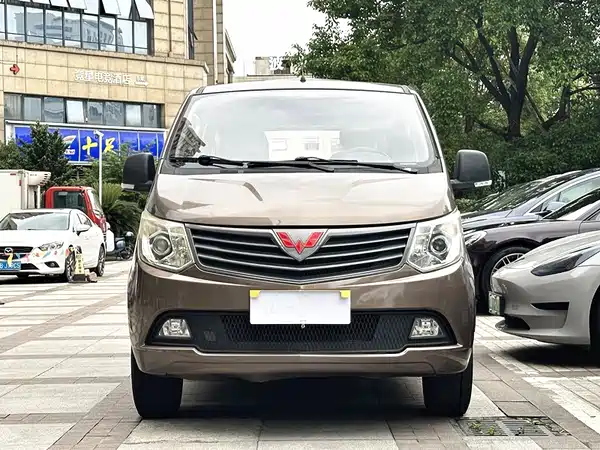 Wuling Journey Classic 2015
