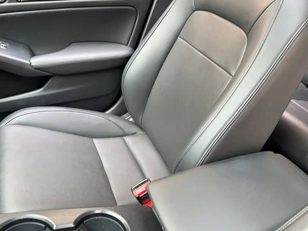 Honda Civic 2022 — фото 18