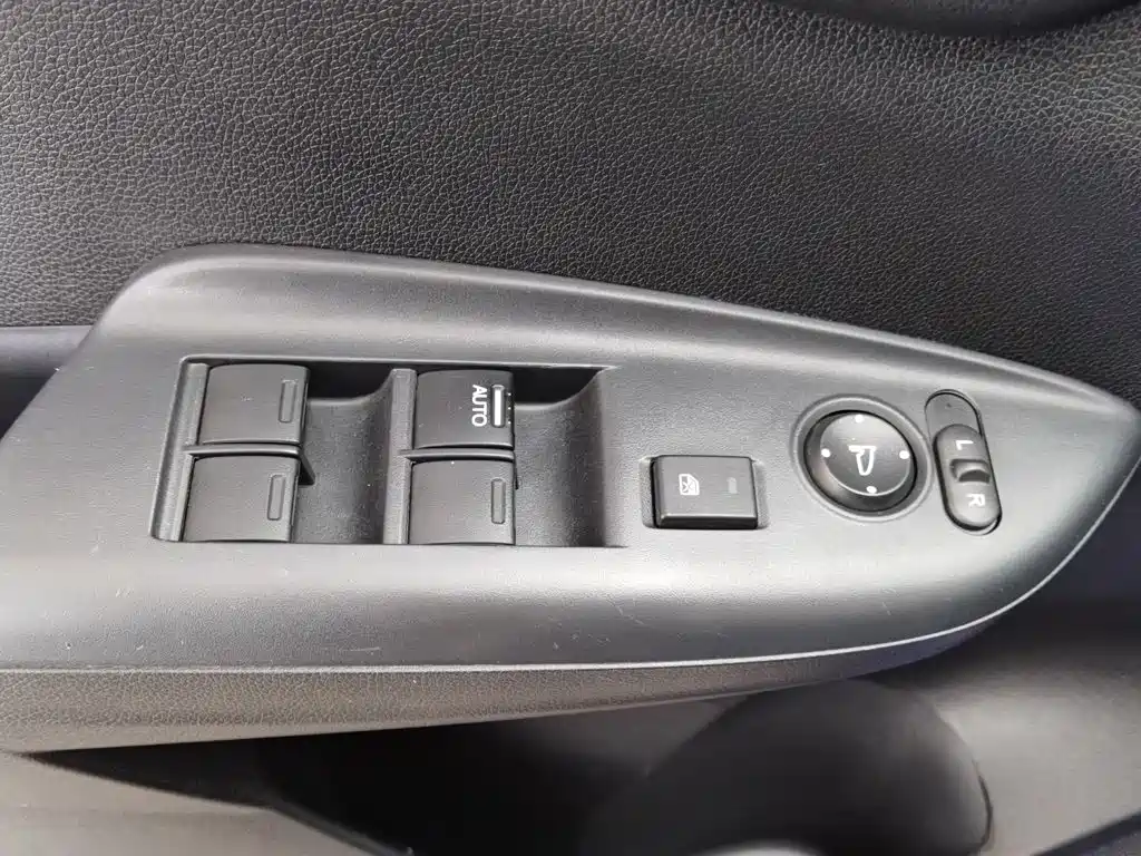 Honda Fit 2019 — фото 9