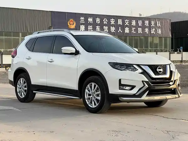 Nissan X-Trail 2024
