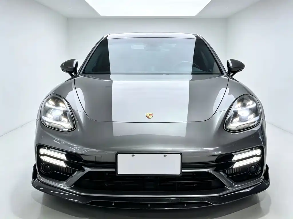 Porsche Panamera 2019