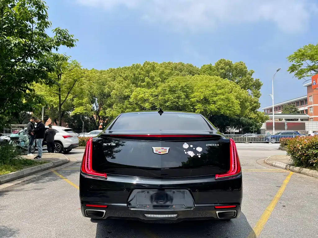 Cadillac XTS 2018 — фото 5