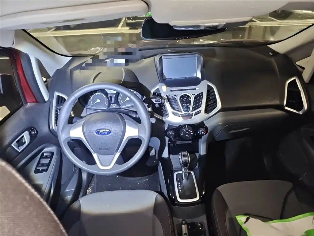 Ford Ecosport 2014 — фото 13