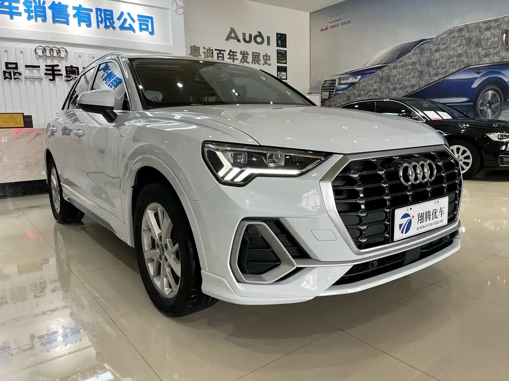 Audi Q3 2019 — фото 3