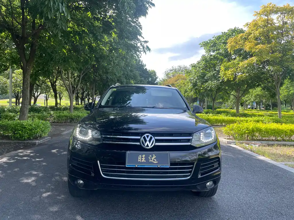 Volkswagen Touareg 2015 — фото 3