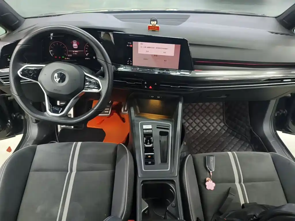 Volkswagen Golf 2022