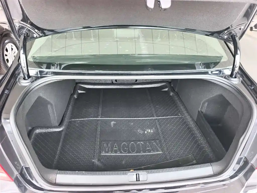 Volkswagen Magotan 2015 — фото 19