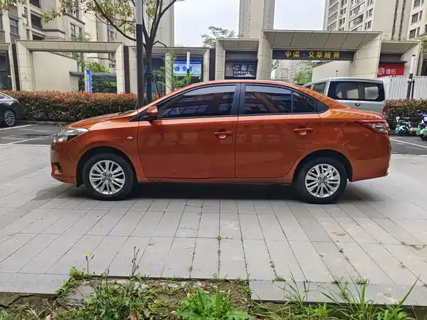Toyota Vios 2015