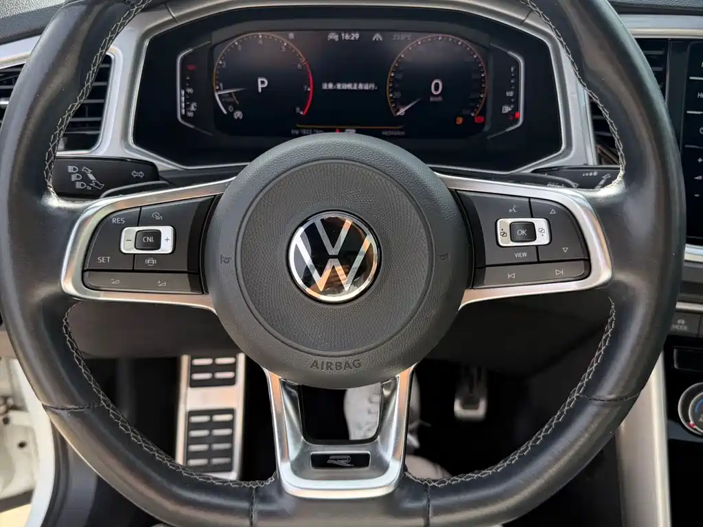 Volkswagen T-Roc 2021 — фото 6