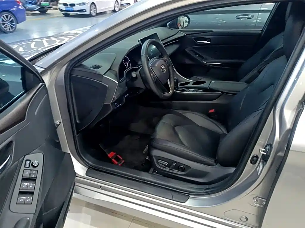 Toyota Avalon 2022 — фото 16