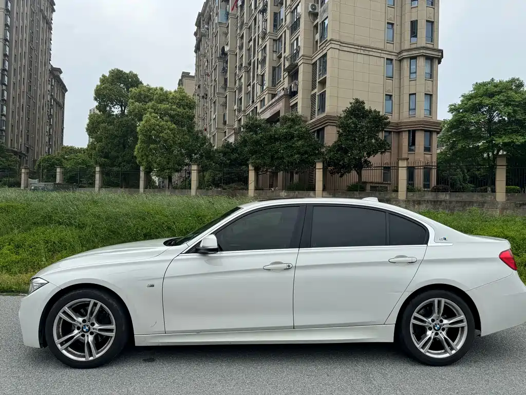 BMW 3 Series 2015 — фото 3