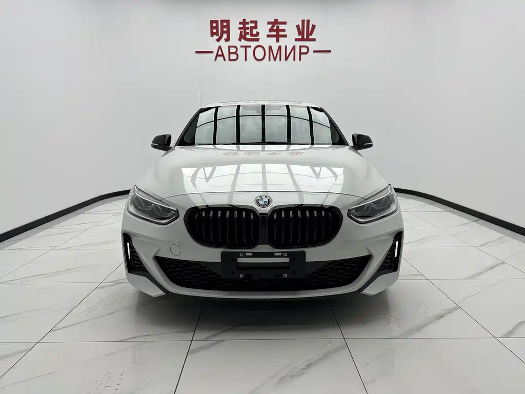 BMW 1 Series 2022