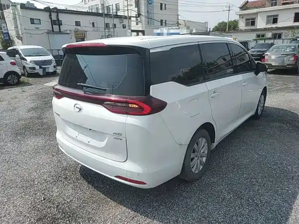 GAC Trumpchi M6 2020