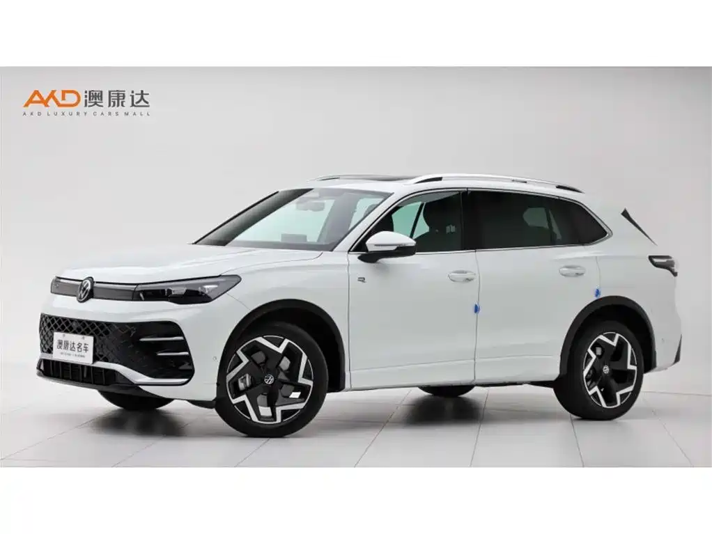 Volkswagen Tiguan L 2025 — фото 1