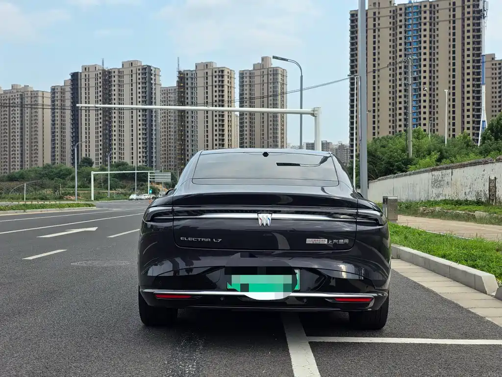 Buick Zhijing L7 2025 — фото 5