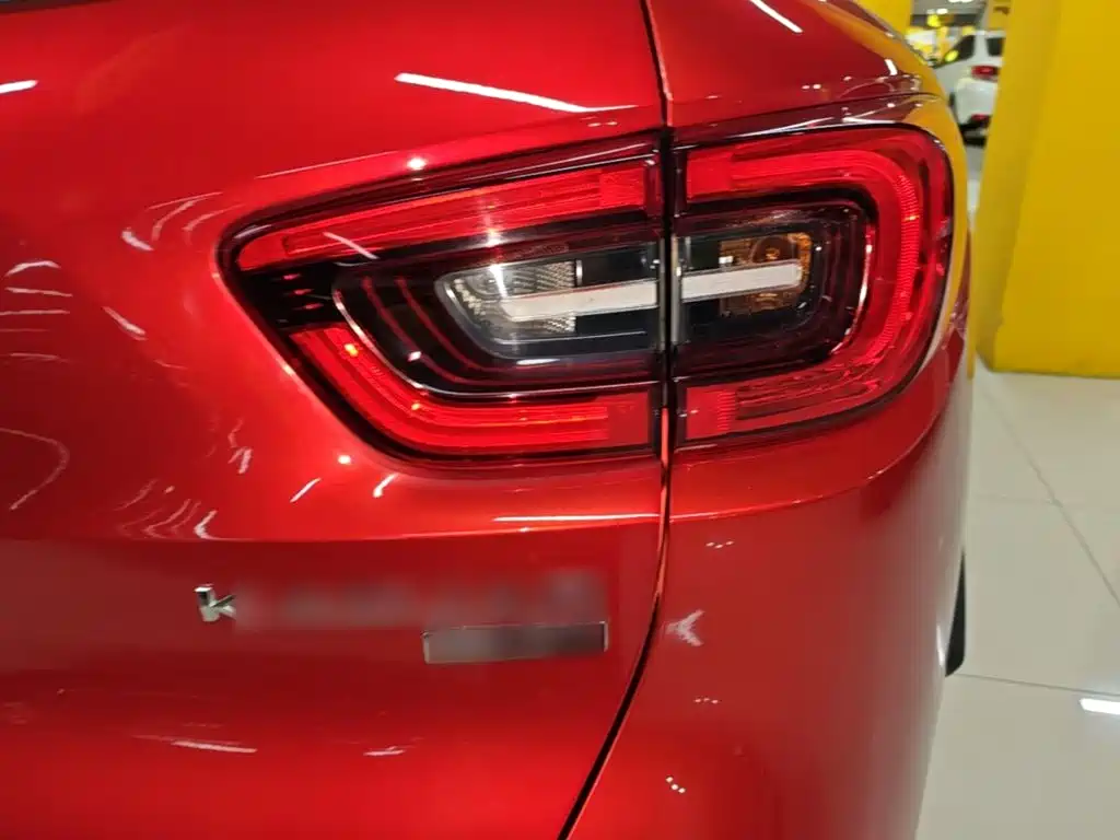Renault Kadjar 2017 — фото 8