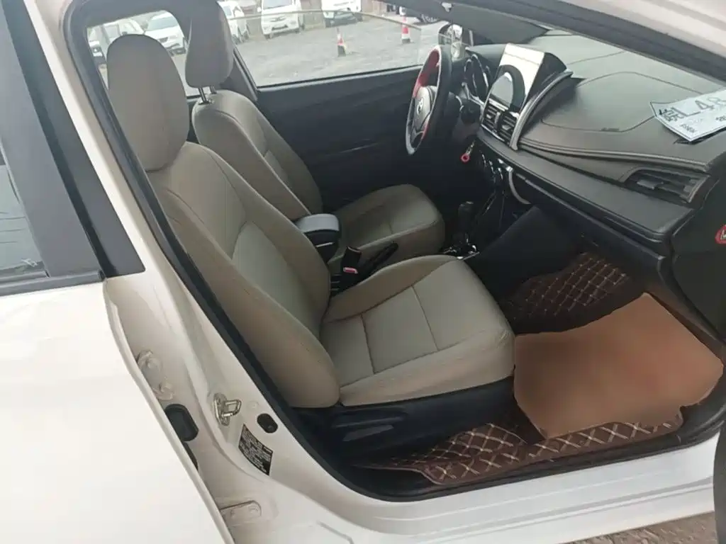 Toyota Vios 2016 — фото 25