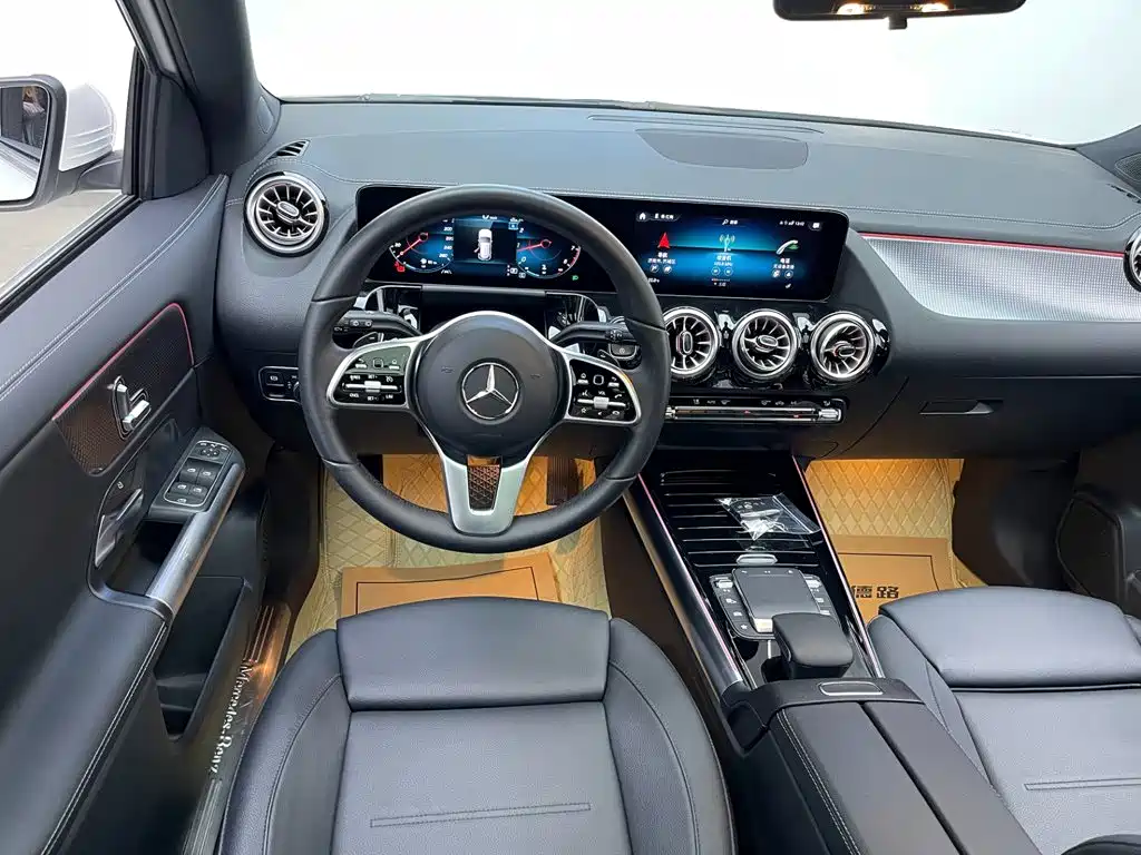 Mercedes-Benz GLA 2023 — фото 24