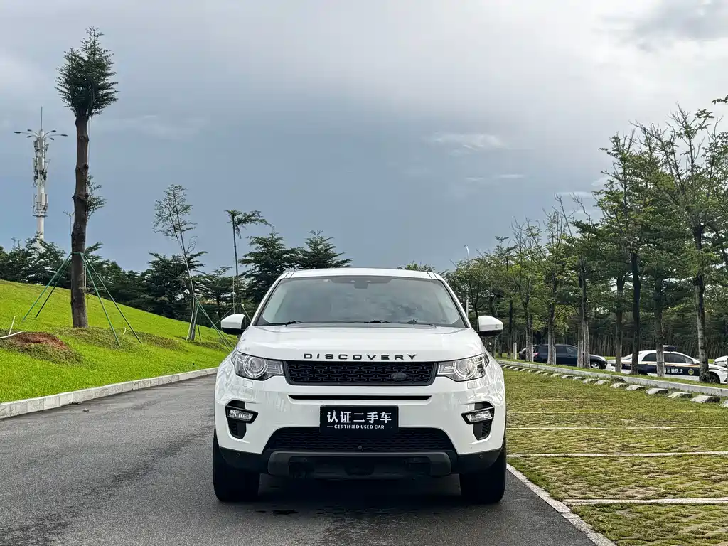 Land Rover Discovery Sport 2018 — фото 3