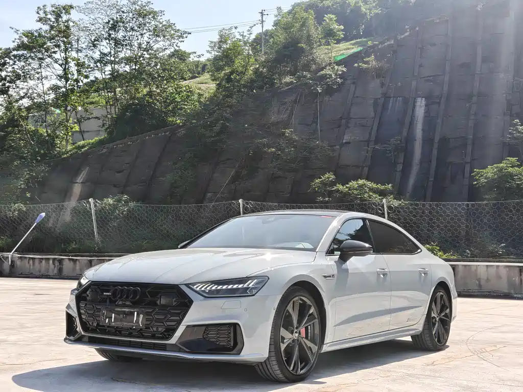 Audi A7L 2026 — фото 1
