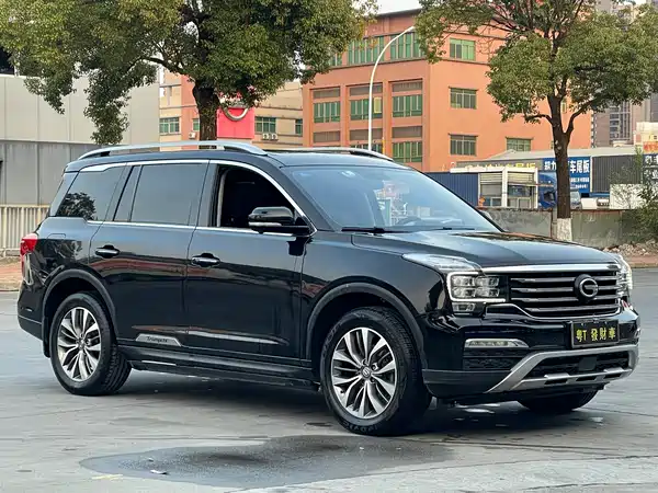 GAC Trumpchi GS8 2017
