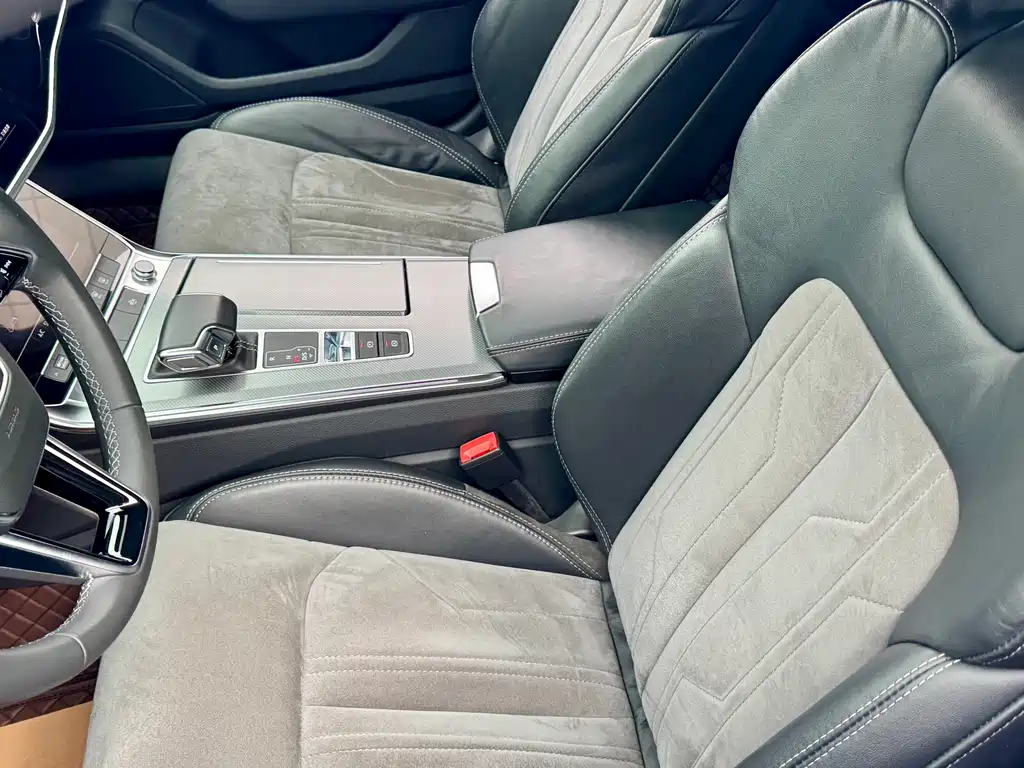 Audi A6L 2022 — фото 25