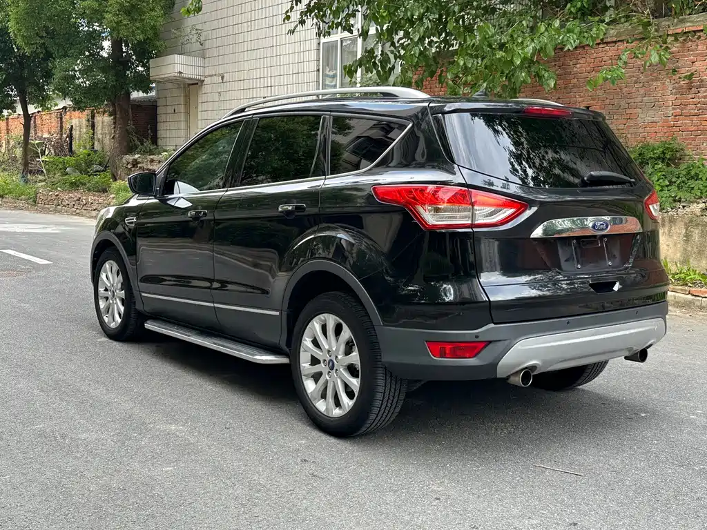 Ford Kuga 2014 — фото 6