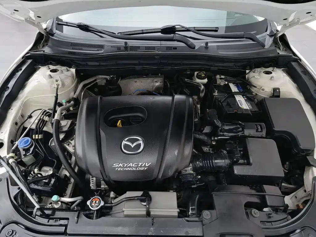 Mazda 3 Angkesela 2016