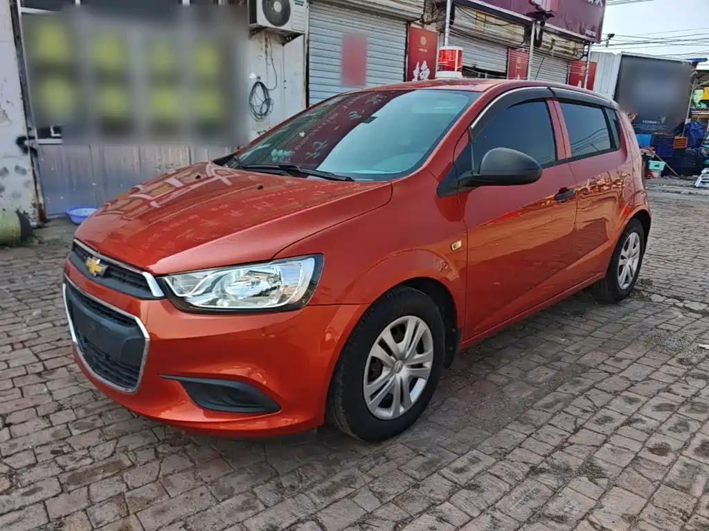 Chevrolet Aveo 2014 — фото 1