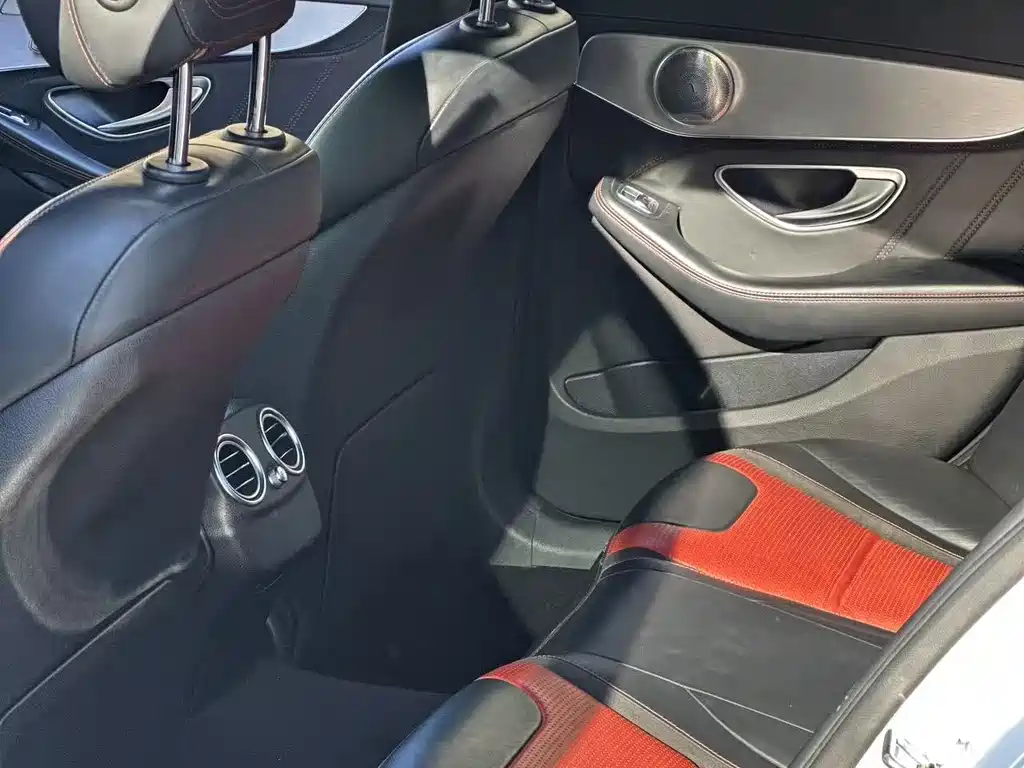 Mercedes-Benz C-Class AMG 2019 — фото 10
