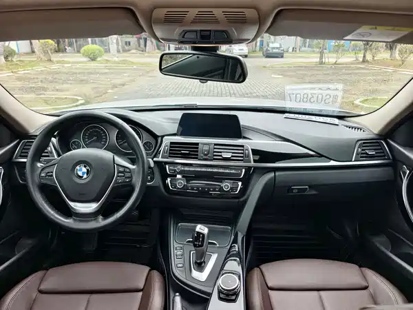 BMW 3 Series 2018