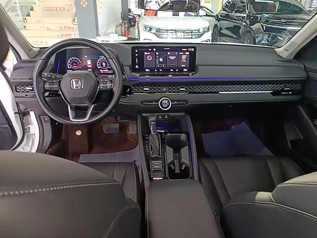 Honda Accord 2024 — фото 10
