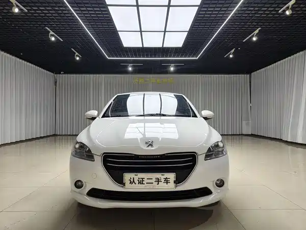 Peugeot 301 2016