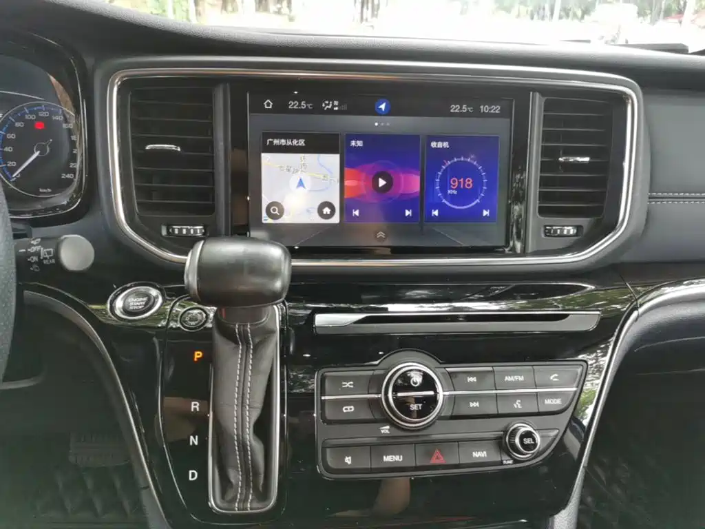 GAC Trumpchi M8 2019 — фото 13