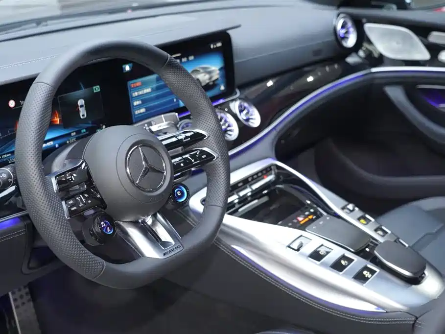 Mercedes-Benz AMG GT 2026 — фото 8
