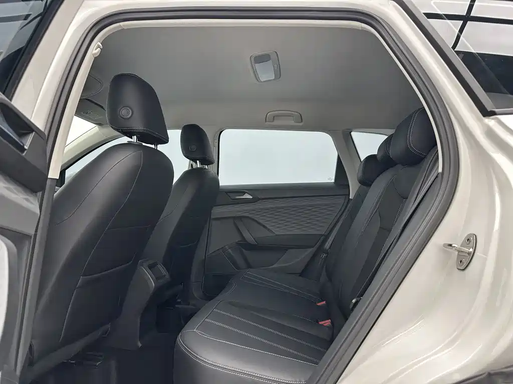 Volkswagen Tharu 2022
